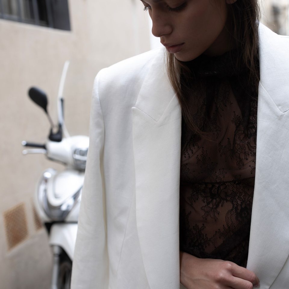 Ogni cosa al suo posto look 21